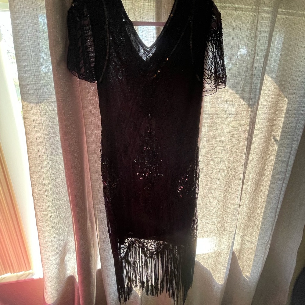 Elegant Black Midi Dress